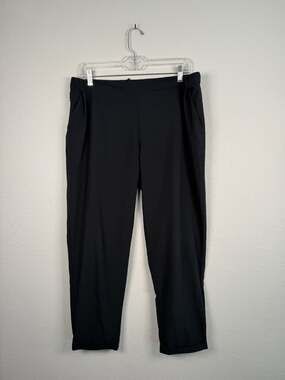MEC Timeless Pants Women Size Large Black Straight Pants Pockets Outdoor Hiking